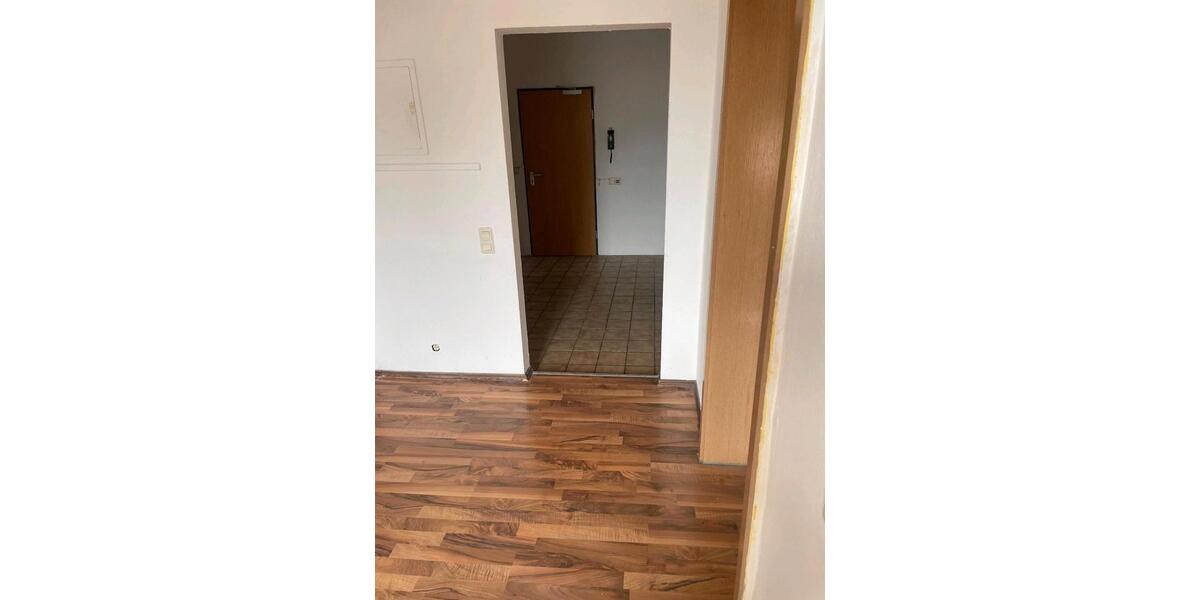 Etagenwohnung Recklinghausen König Ludwig - 1 Zimmer, 75 m&sup2;, 600&euro; | Angebot:24455219