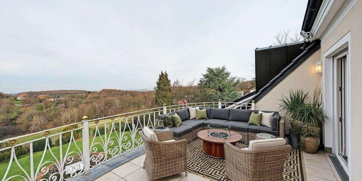 Etagenwohnung Herdecke - 4 Zimmer, 175 m&sup2;, 3.000&euro; | Angebot:25685362