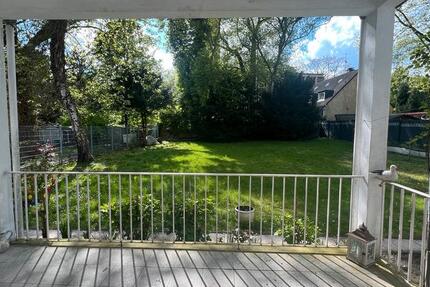 Schönes Freistehendes zwei Parteienhauas, Eigennutz oder Investor 13 zimmer