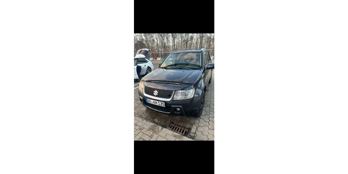 Suzuki Grand Vitara 187.000 km 4.700 &euro; Dortmund 44145