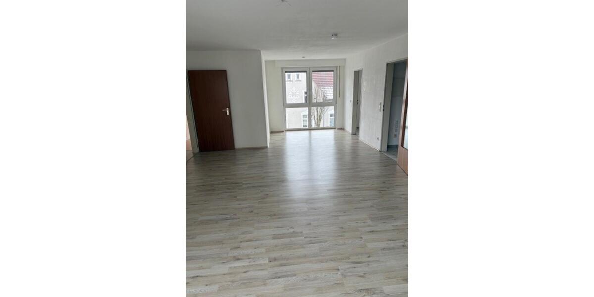 Dachgeschoßwohnung Recklinghausen König Ludwig - 4 Zimmer, 89 m&sup2;, 447&euro; | Angebot:24783735
