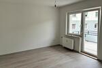 Neu gemacht – bereit zum Einziehen! Mit Sonnenbalkon