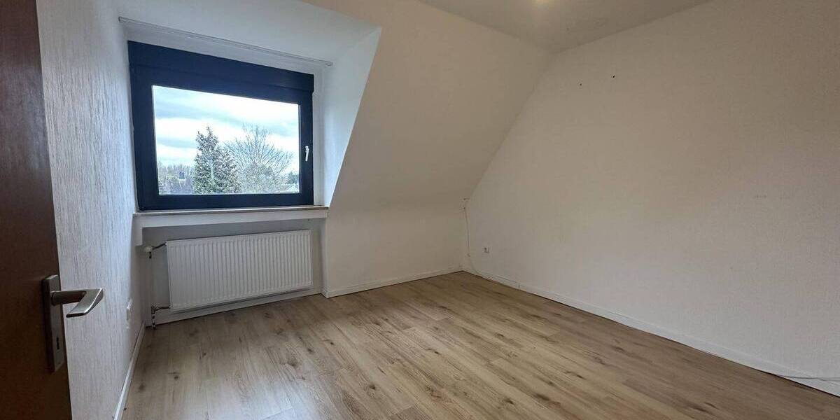 Mehrfamilienhaus, Wohnhaus Recklinghausen Ost - 8 Zimmer, 166 m&sup2;, 365.000&euro; | Angebot:26585147
