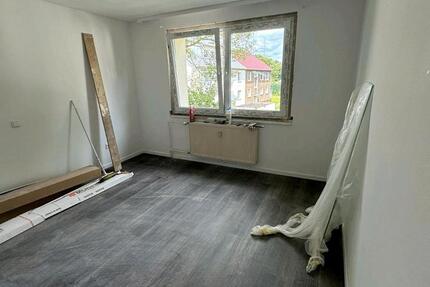 Helle sanierte 2-Zimmer-Wohnung mit Balkon in Dortmund Brackel 2 zimmer