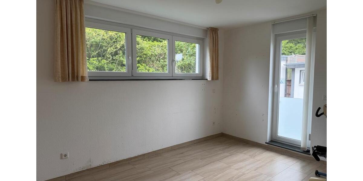 Etagenwohnung Hagen Hagen-Mitte - 3 Zimmer, 83 m&sup2;, 225.000&euro; | Angebot:26846813