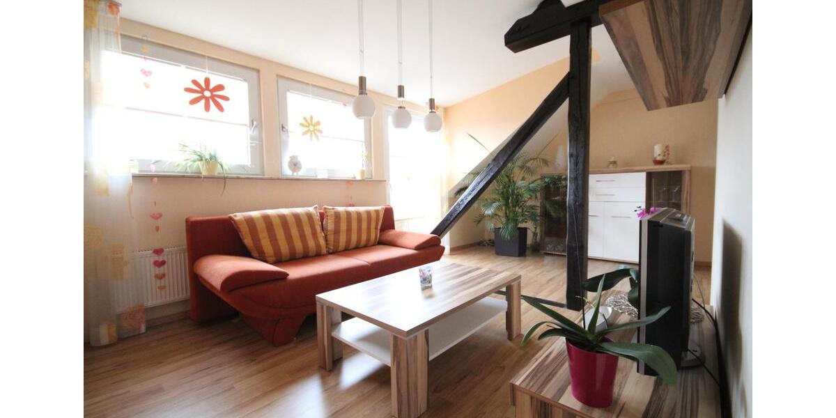 Dachgeschoßwohnung Bochum Altenbochum - 2.5 Zimmer, 60 m&sup2;, 605&euro; | Angebot:25933009