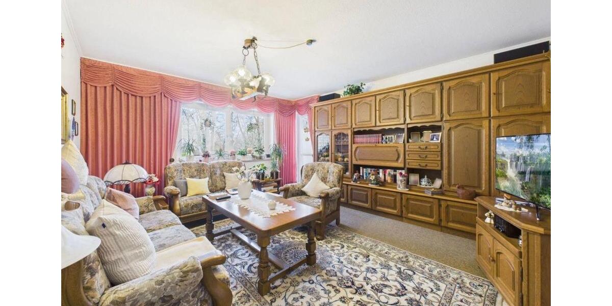 Erdgeschoßwohnung Herne Wanne - 3.5 Zimmer, 76 m&sup2;, 1.285&euro; | Angebot:25936398