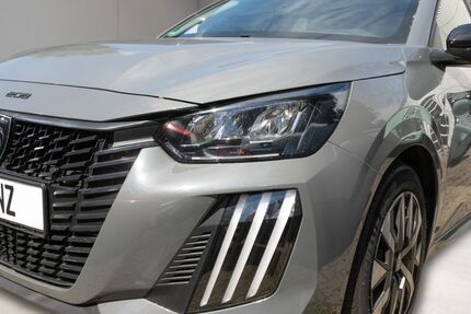 Peugeot 208 18.991 km 15.885 &euro; Herne 44625