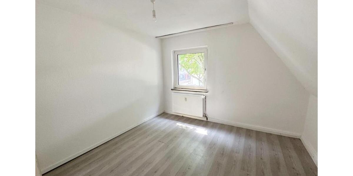 Dachgeschoßwohnung Dortmund Mengede - 3 Zimmer, 50 m&sup2;, 720&euro; | Angebot:26256321