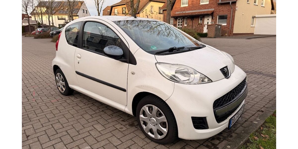 Peugeot 107 254.500 km 799 € Dortmund 44149