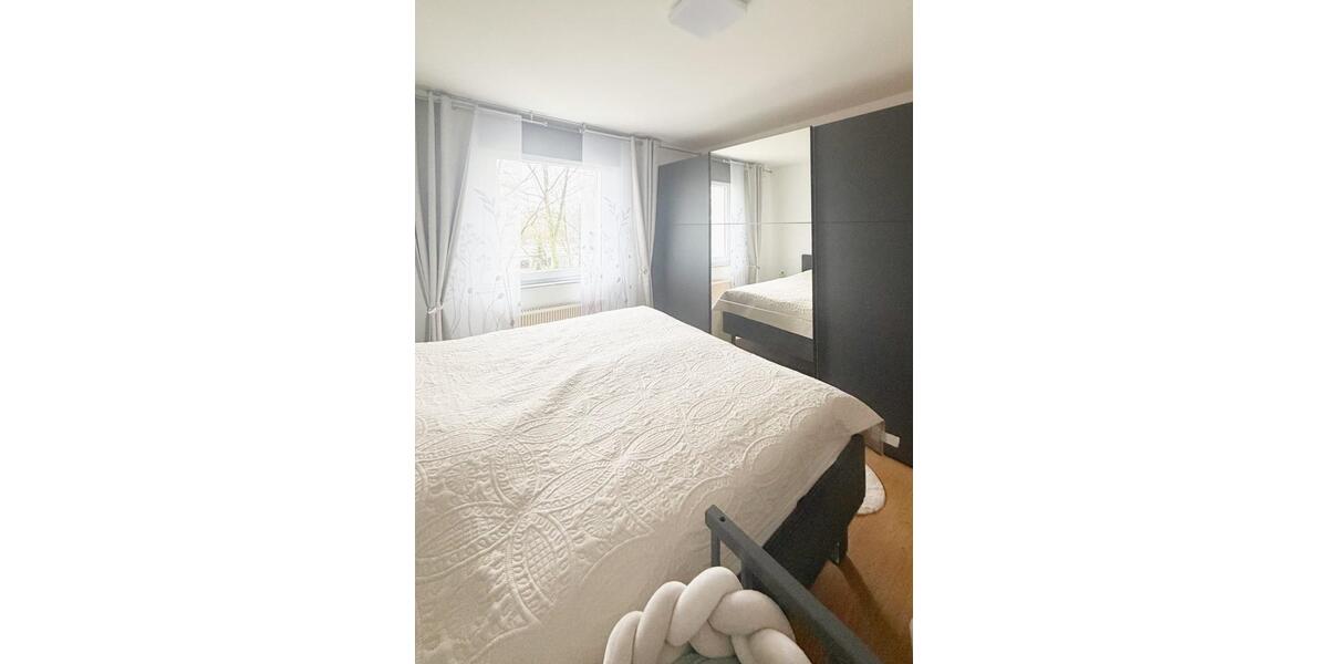 Etagenwohnung Bochum Höntrop - 4.5 Zimmer, 83 m&sup2;, 189.000&euro; | Angebot:24753431