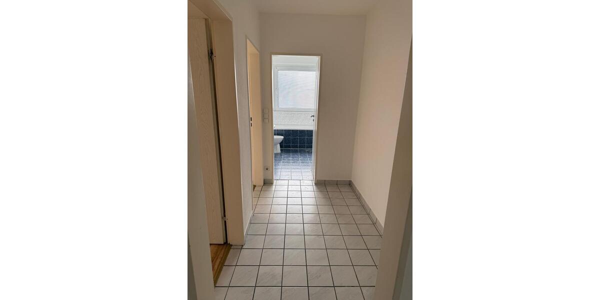 Dachgeschoßwohnung Recklinghausen Hillerheide - 3 Zimmer, 83 m&sup2;, 460&euro; | Angebot:25649489