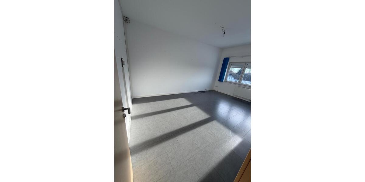 Gewerbeobjekt Holzwickede - 1.600&euro; | Angebot:25377380