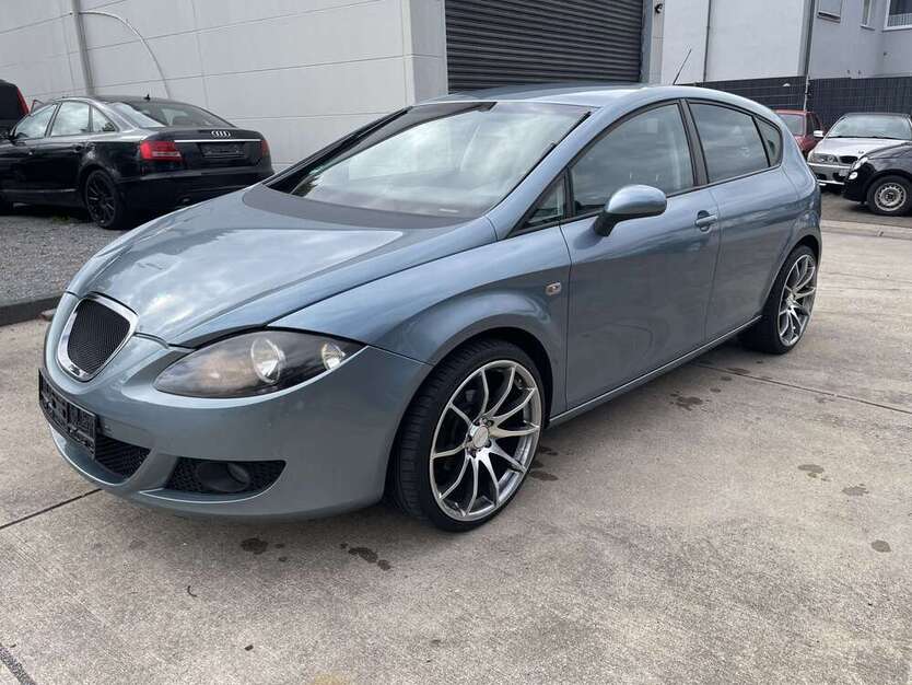 Seat Leon 172.000 km 3.500 € Essen 45356