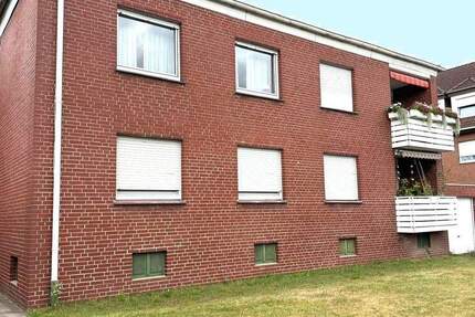 Ahlener-Nordosten, ein sehr gepflegtes, voll vermietetes 4-Familienhaus mit 3 Garagen und sonnigem Garten. 1 zimmer