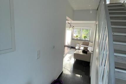 Charmantes Reihenhaus, Einfamilienhaus 3 zimmer