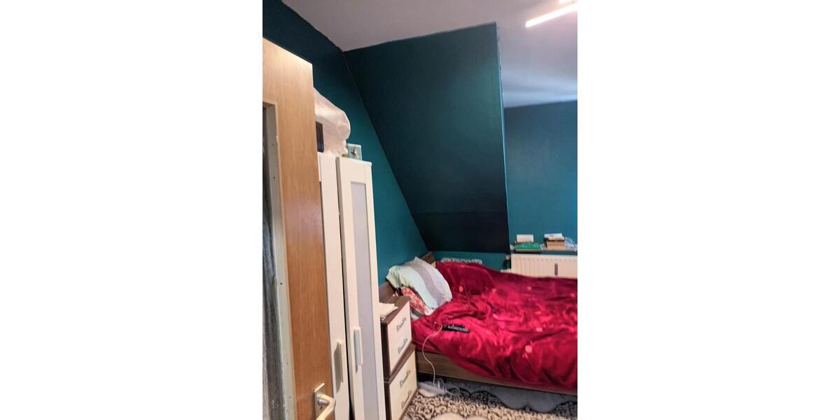 Dachgeschoßwohnung Herne Sodingen - 2.5 Zimmer, 46 m&sup2;, 48.000&euro; | Angebot:27076075