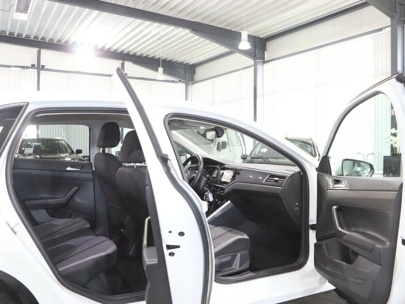 Polo 1.6 TDI DSG HIGHLINE / NAVI-DM+KAMERA+APPLE