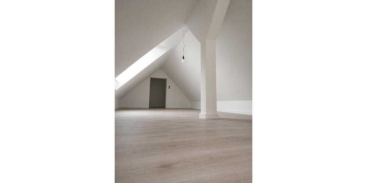 Dachgeschoßwohnung Castrop-Rauxel Deinighausen - 3.5 Zimmer, 90 m&sup2;, 1.200&euro; | Angebot:26647370