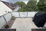 BLICK INS GRÜNE, 2 BALKONE & VIEL POTENZIAL - Dachgeschoßwohnung Recklinghausen | Angebot:27475751