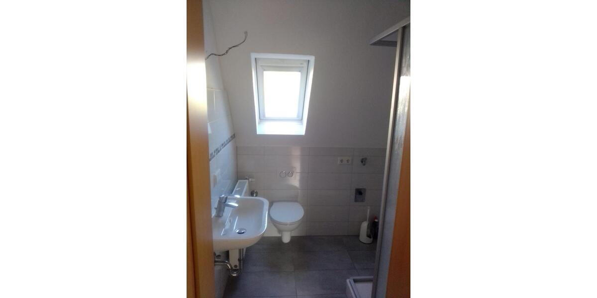 Dachgeschoßwohnung Nachrodt-Wiblingwerde Wiblingwerde - 3 Zimmer, 45 m&sup2;, 270&euro; | Angebot:24640447