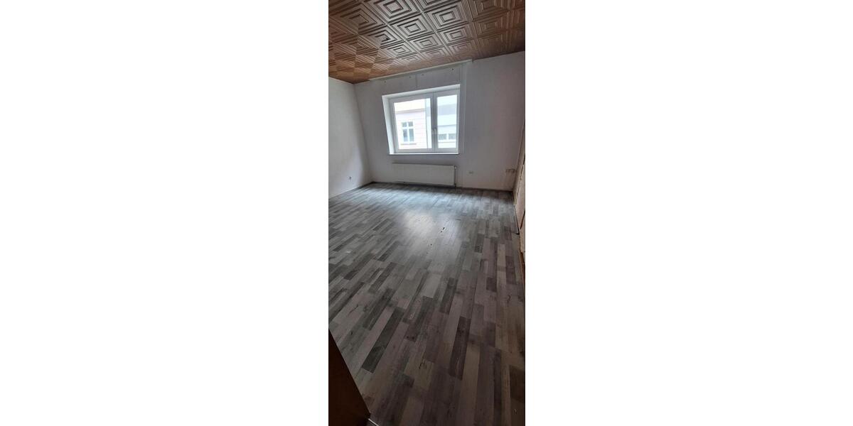 Erdgeschoßwohnung Gelsenkirchen Ückendorf - 3 Zimmer, 73 m&sup2;, 715&euro; | Angebot:25942438