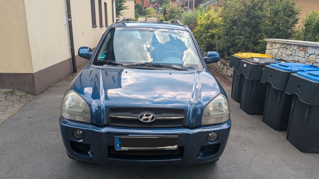 Hyundai TUCSON 113.000 km 3.750 &euro; Hemer 58675
