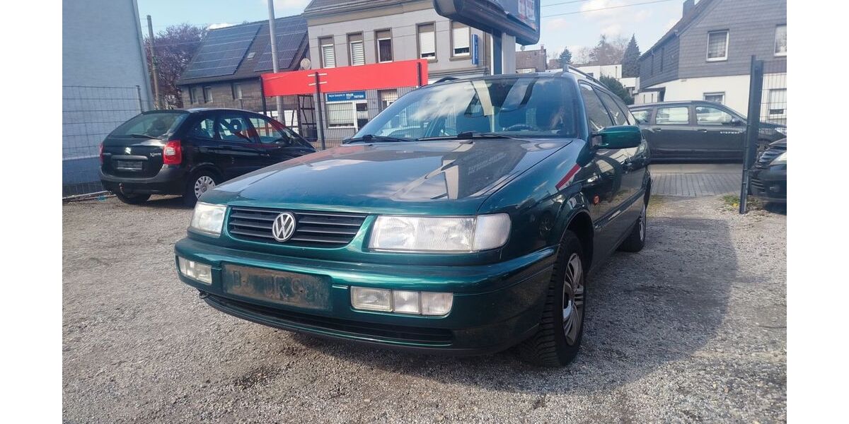 VW Passat 144.000 km 1.990 &euro; Schwerte 58239