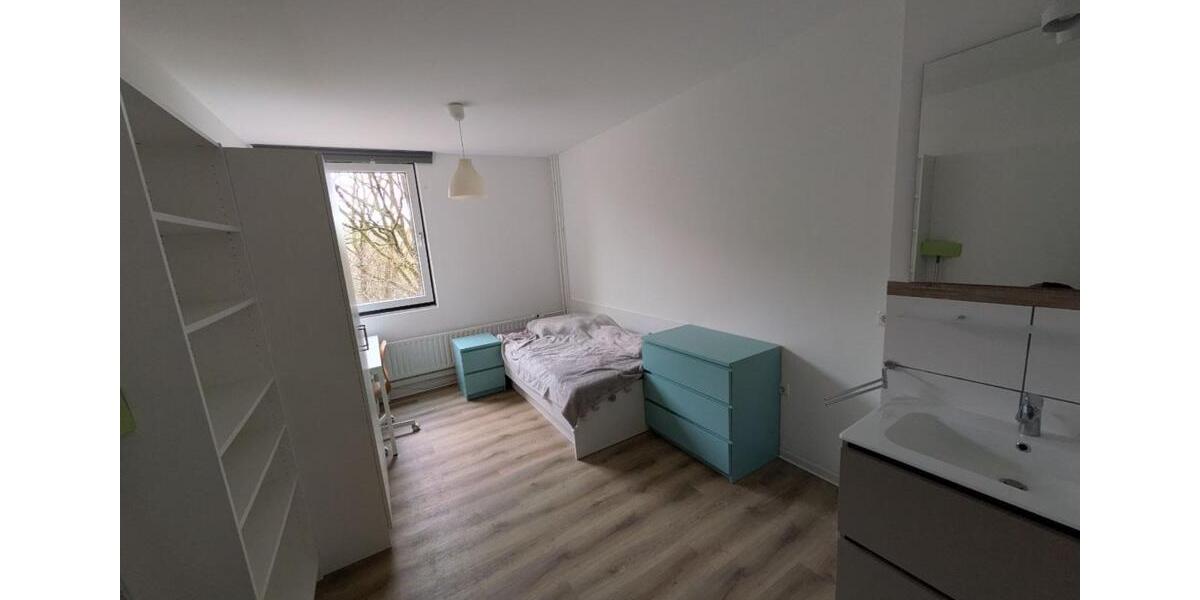 Etagenwohnung Bochum Laer - 1 Zimmer, 12 m&sup2;, 499&euro; | Angebot:24286237