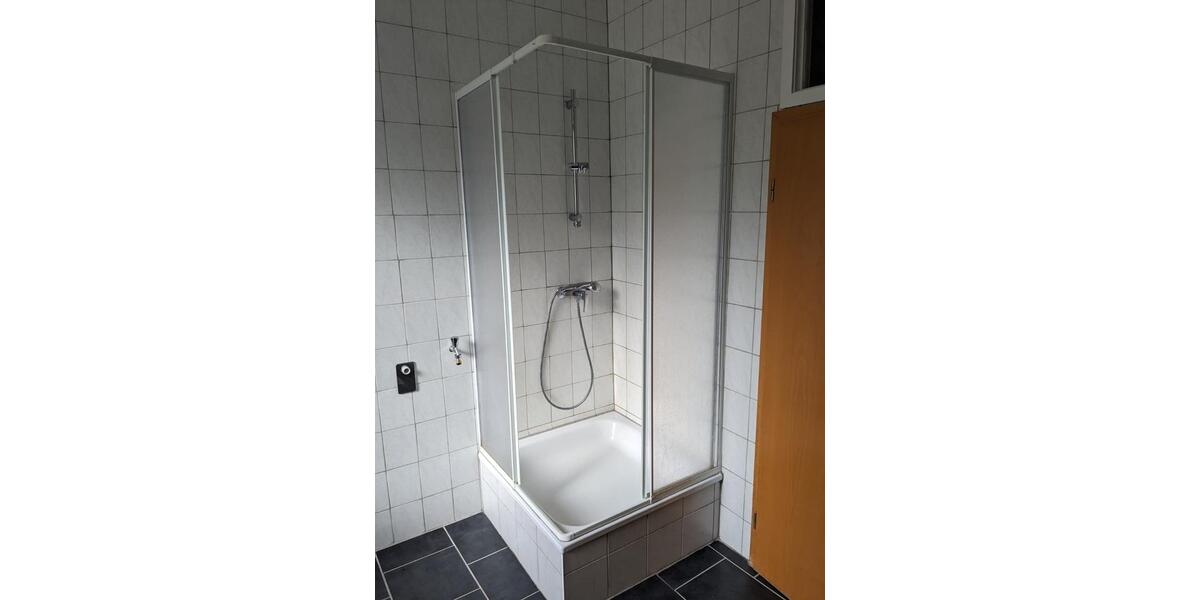 Erdgeschoßwohnung Bochum Wiemelhausen - 1.5 Zimmer, 38 m&sup2;, 340&euro; | Angebot:24770710