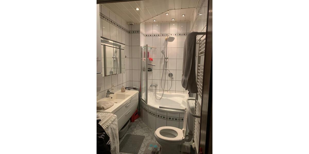 Etagenwohnung Schwerte - 3.5 Zimmer, 82 m&sup2;, 162.000&euro; | Angebot:27181330