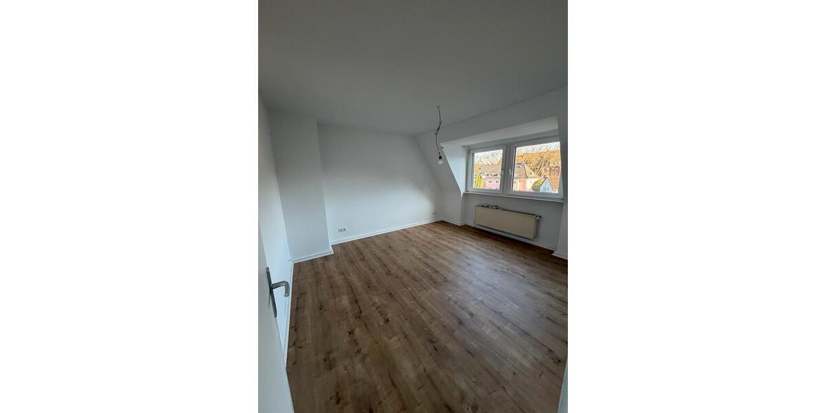 Dachgeschoßwohnung Dortmund Innenstadt West - 3 Zimmer, 61 m&sup2;, 550&euro; | Angebot:24631708