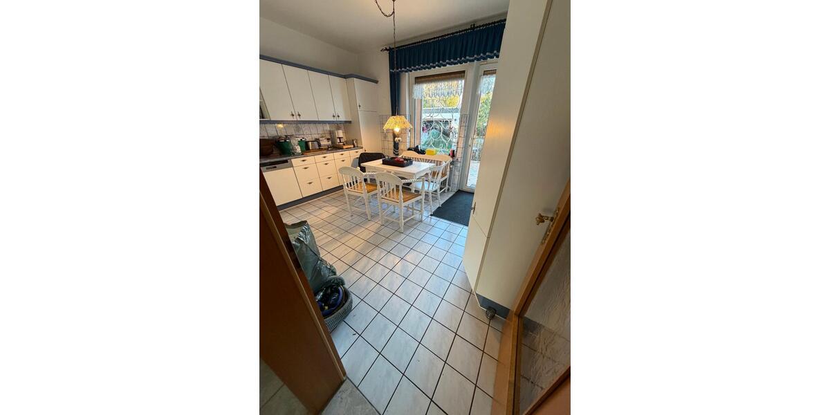 Hochparterre Bochum Eppendorf - 4 Zimmer, 100 m&sup2;, 910&euro; | Angebot:24741310