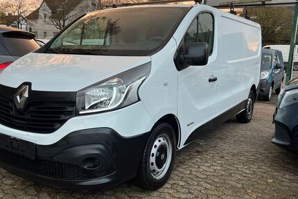 Renault Trafic 144.963 km 9.389 € Recklinghausen 45661