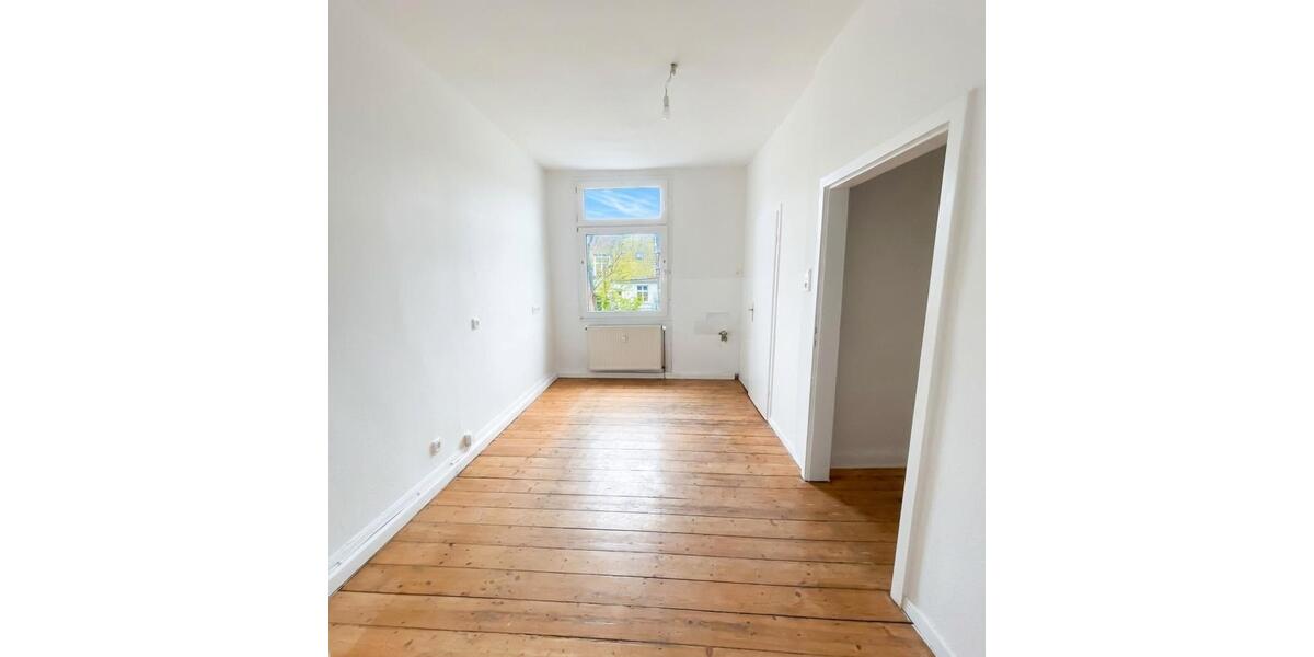 Dachgeschoßwohnung Dortmund Innenstadt Nord - 5 Zimmer, 122 m&sup2;, 300&euro; | Angebot:24508410