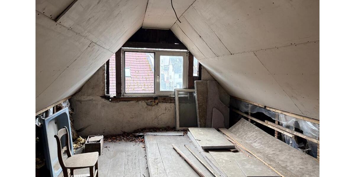 Einfamilienhaus Altena - 3 Zimmer, 110 m&sup2;, 80&euro; | Angebot:26426768
