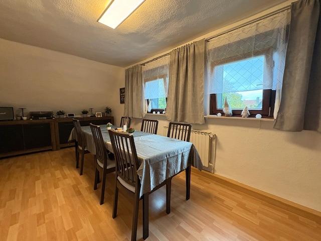 Einfamilienhaus Gevelsberg - 6 Zimmer, 125 m&sup2;, 900&euro; | Angebot:24427377