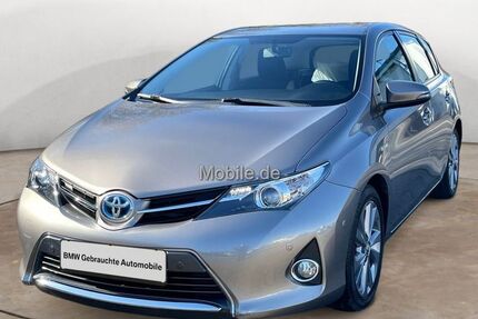 Toyota Auris 114.001 km 12.589 &euro; Werne 59368