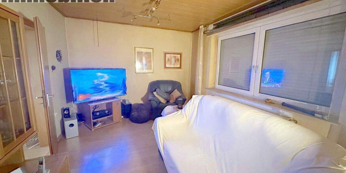 Mehrfamilienhaus, Wohnhaus Holzwickede - 7 Zimmer, 189 m&sup2;, 269.000&euro; | Angebot:24710488