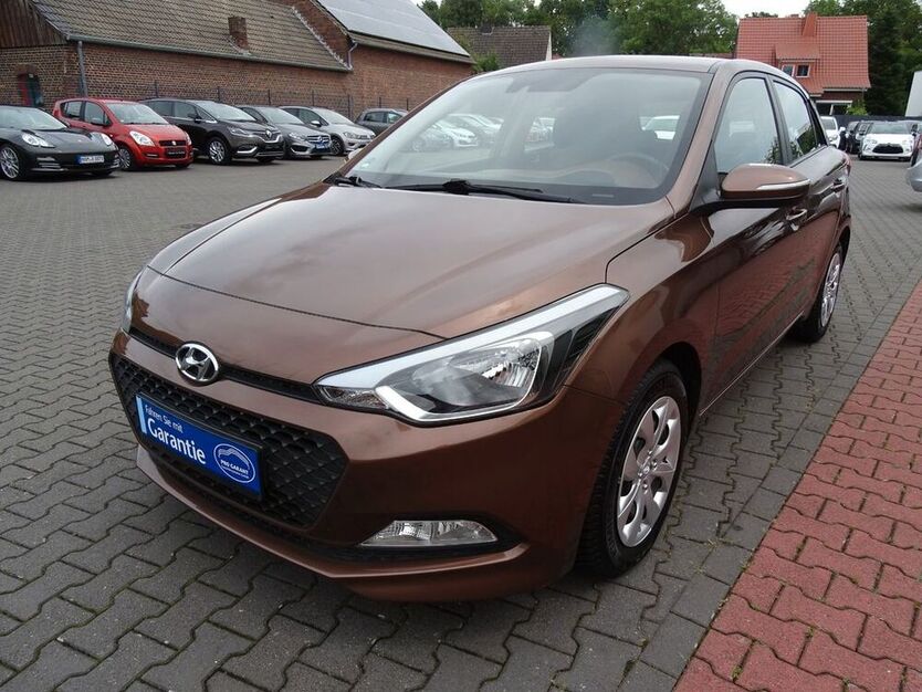 i20