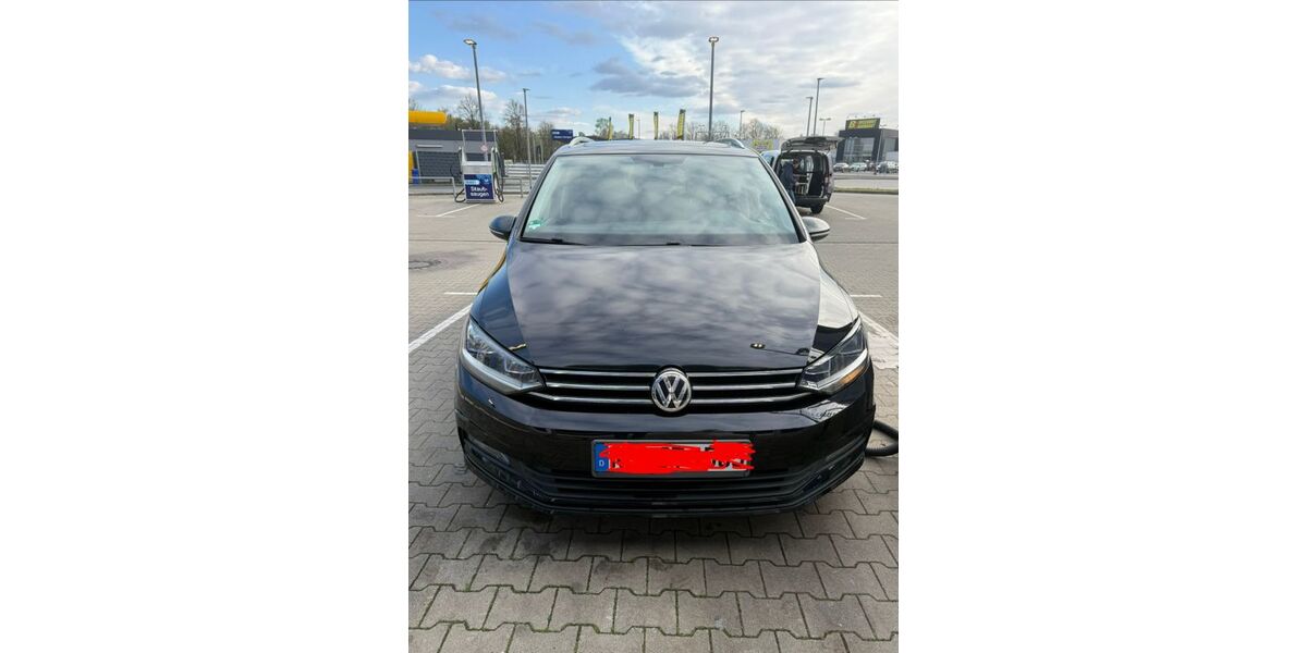 VW Touran 131.000 km 15.000 &euro; Oer-Erkenschwick 45739