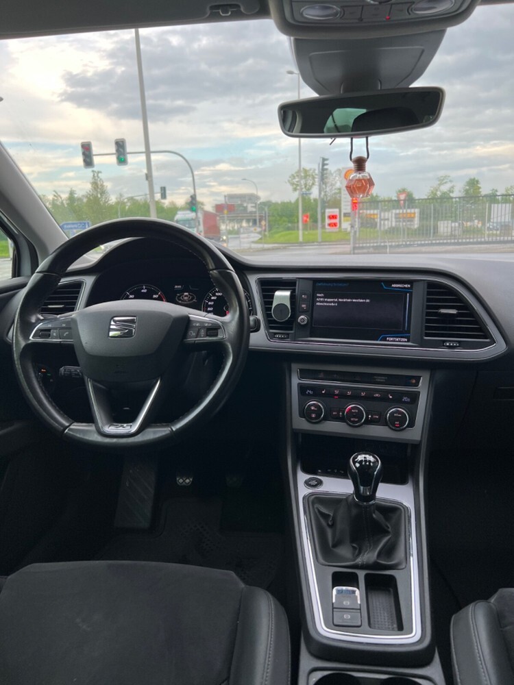 Seat Leon ST 186.765 km 13.500 € Wuppertal 42275