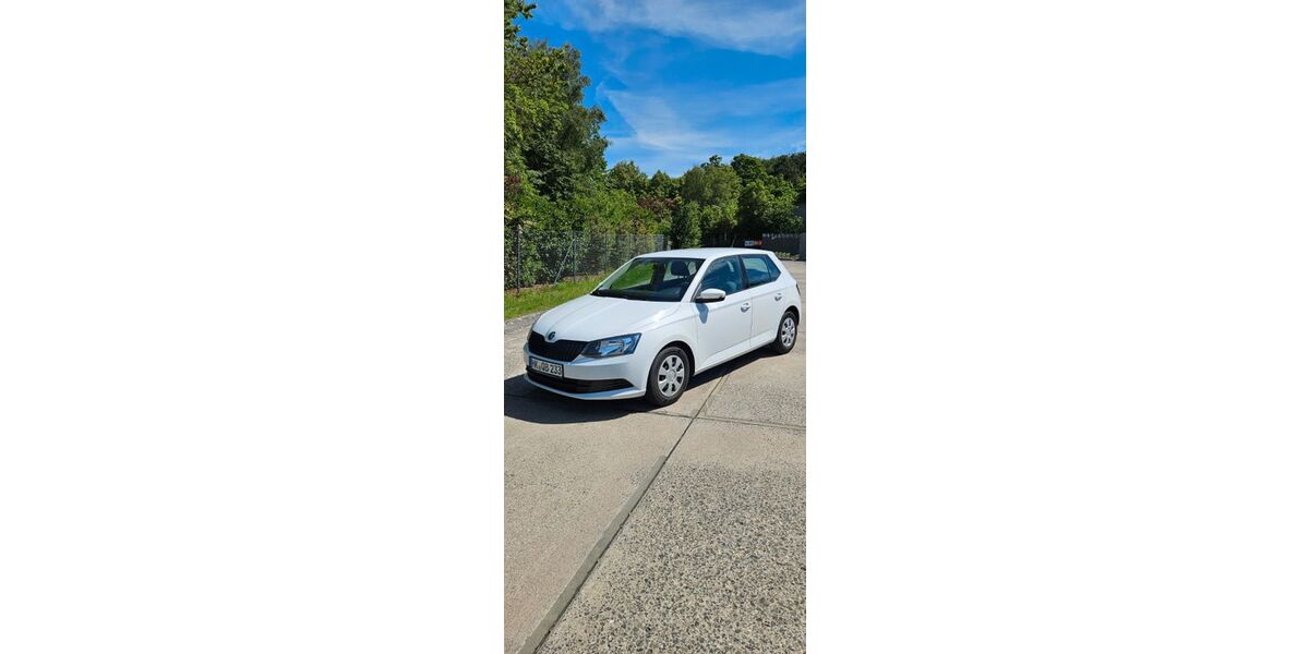 Skoda Fabia 148.500 km 4.500 &euro; Hemer 58675