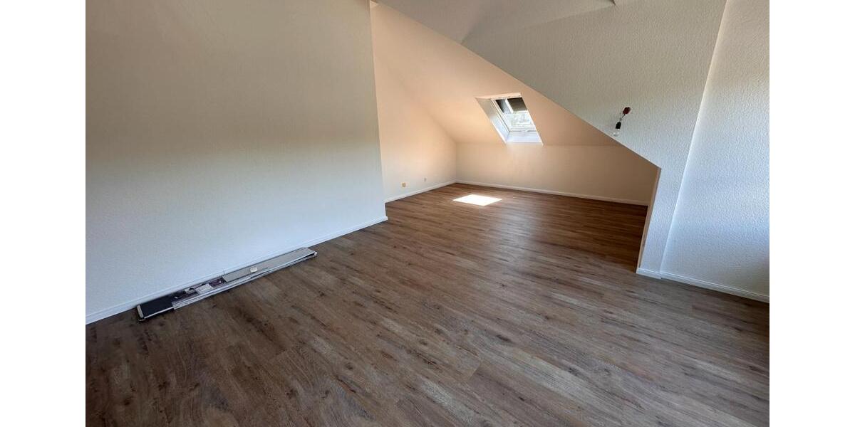 Dachgeschoßwohnung Ennepetal - 1.5 Zimmer, 54 m&sup2;, 540&euro; | Angebot:26366540