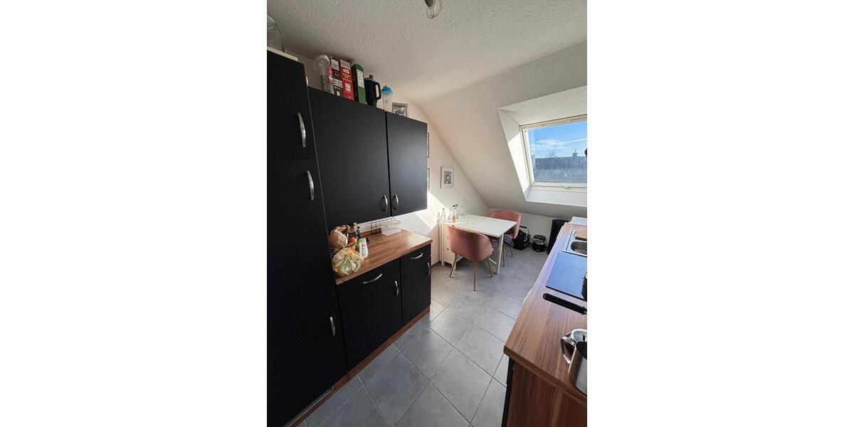 Dachgeschoßwohnung Recklinghausen Berghausen - 2 Zimmer, 55 m&sup2;, 300&euro; | Angebot:24786727