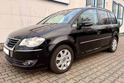 VW Touran 266.000 km 5.450 &euro; Bochum 44867