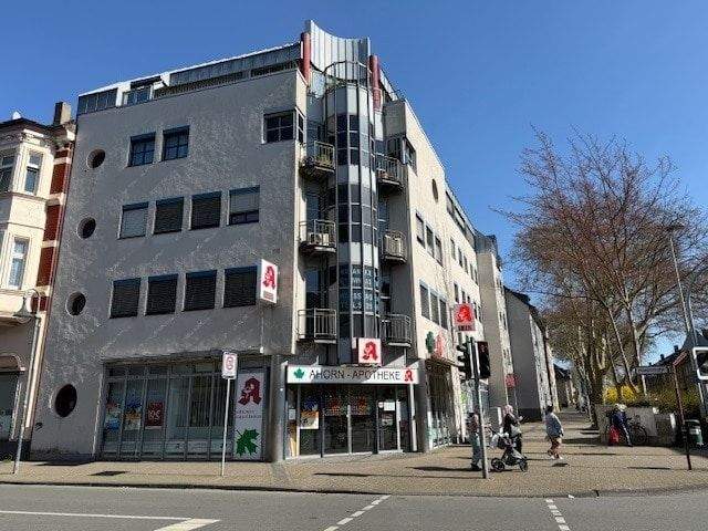 Praxis oder Büroräume in zentraler Lage! zimmer