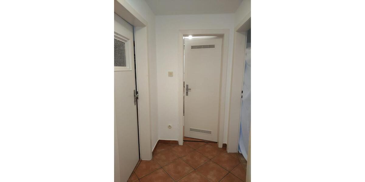 Gepflegte DG-Wohnung mit zweieinhalb Zimmern in Hattinger Südstad 2 zimmer