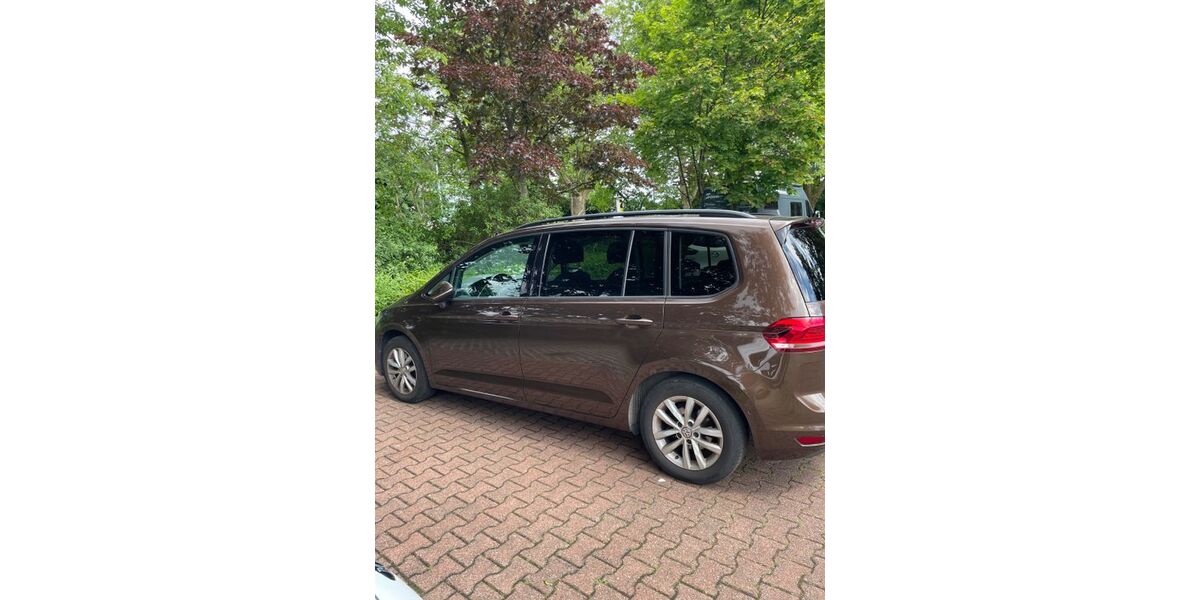 VW Touran 129.000 km 13.000 &euro; Gelsenkirchen 45888