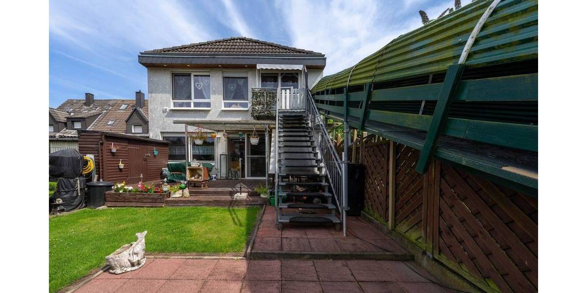 Etagenwohnung Lünen - 3 Zimmer, 104 m&sup2;, 189.000&euro; | Angebot:24041275